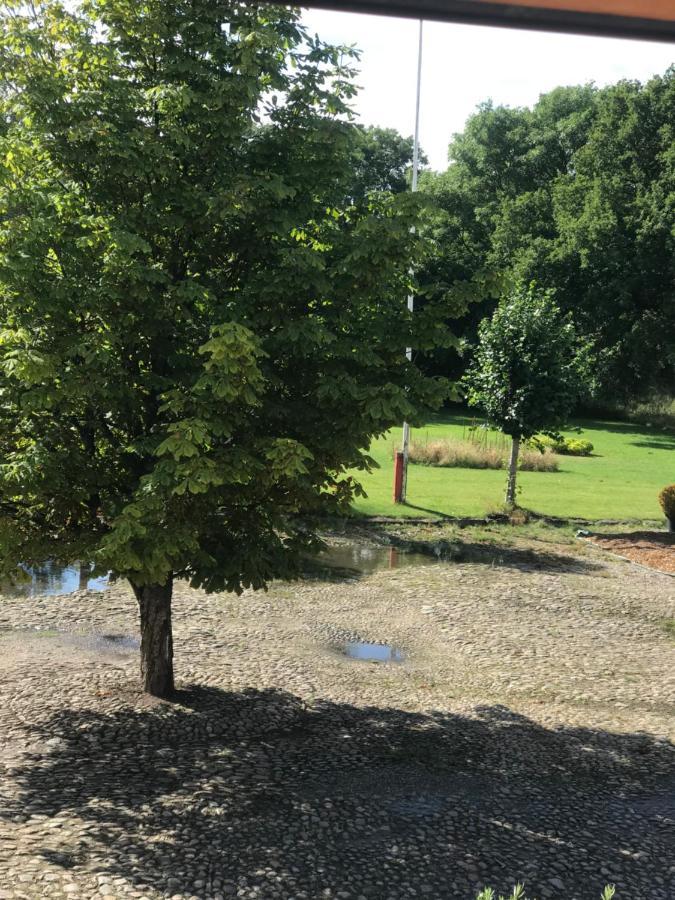 Landligt Ophold Pa Midtgard Apartment Vamdrup Bagian luar foto